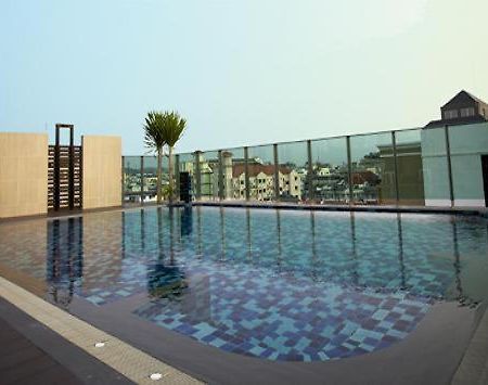 April Suites Pattaya Dış mekan fotoğraf