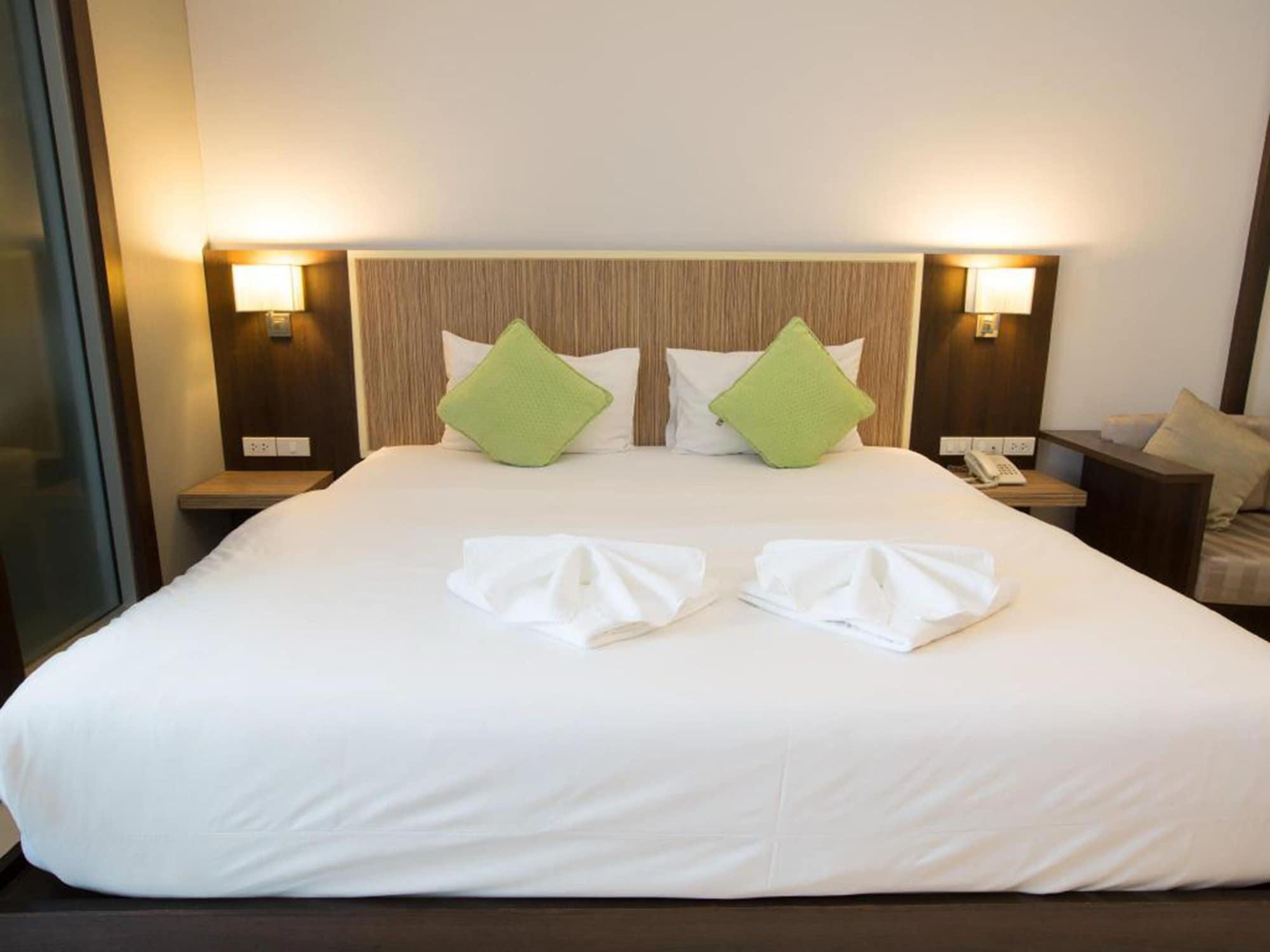 April Suites Pattaya Dış mekan fotoğraf