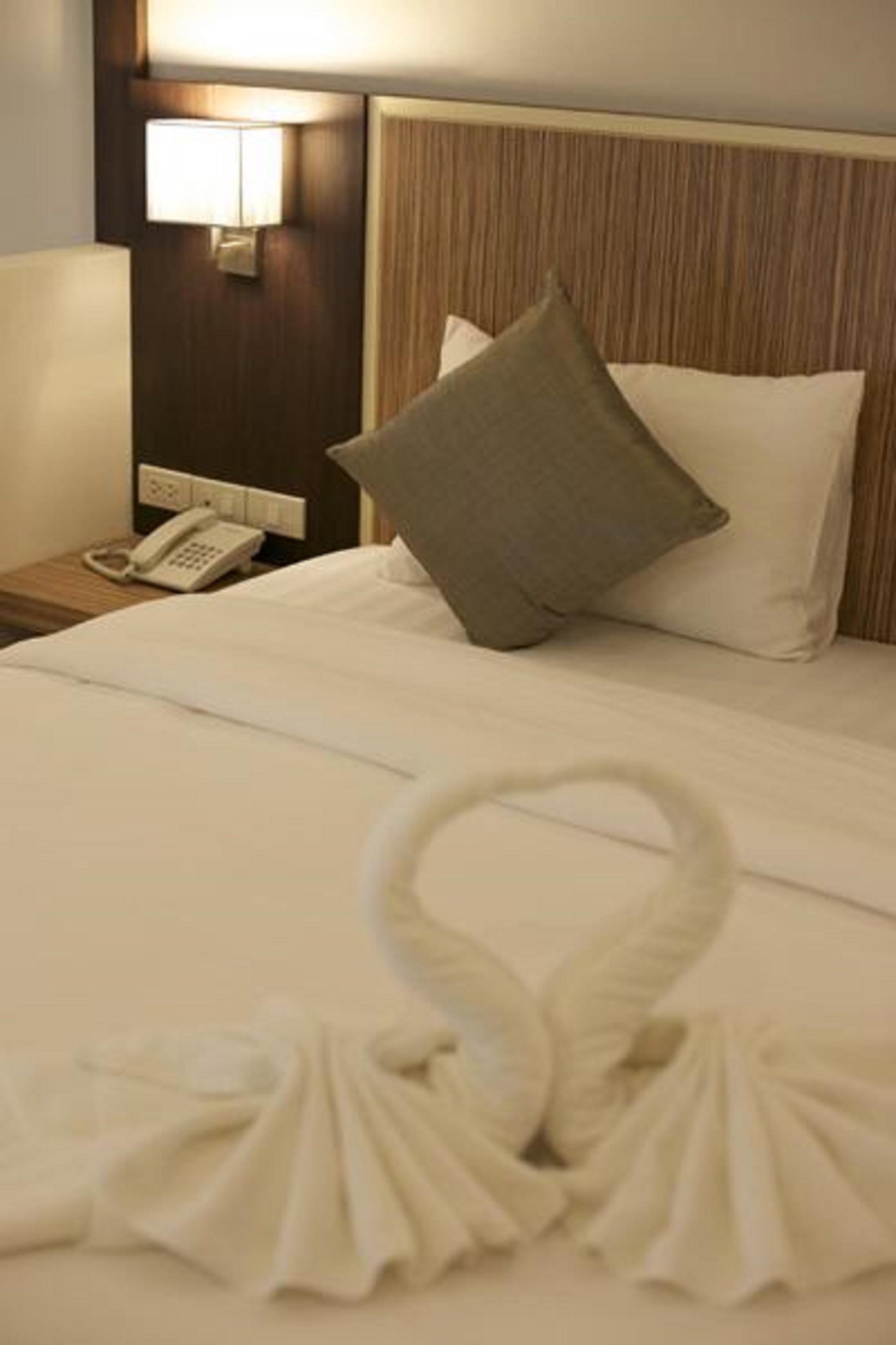 April Suites Pattaya Dış mekan fotoğraf