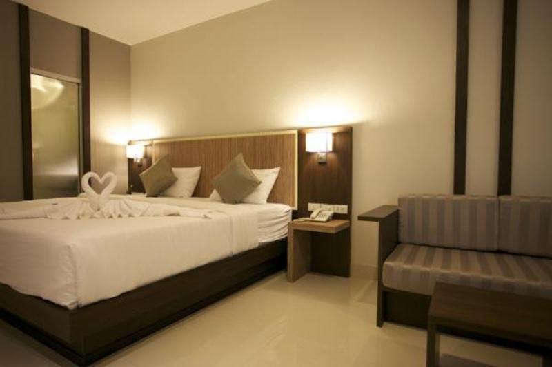 April Suites Pattaya Dış mekan fotoğraf