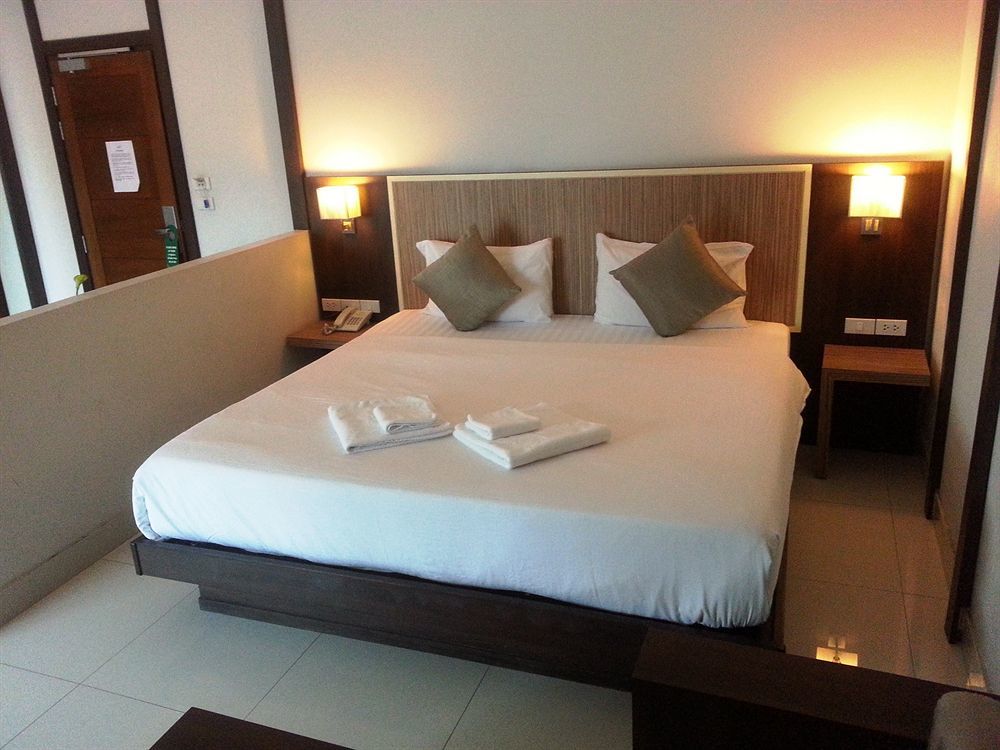 April Suites Pattaya Dış mekan fotoğraf