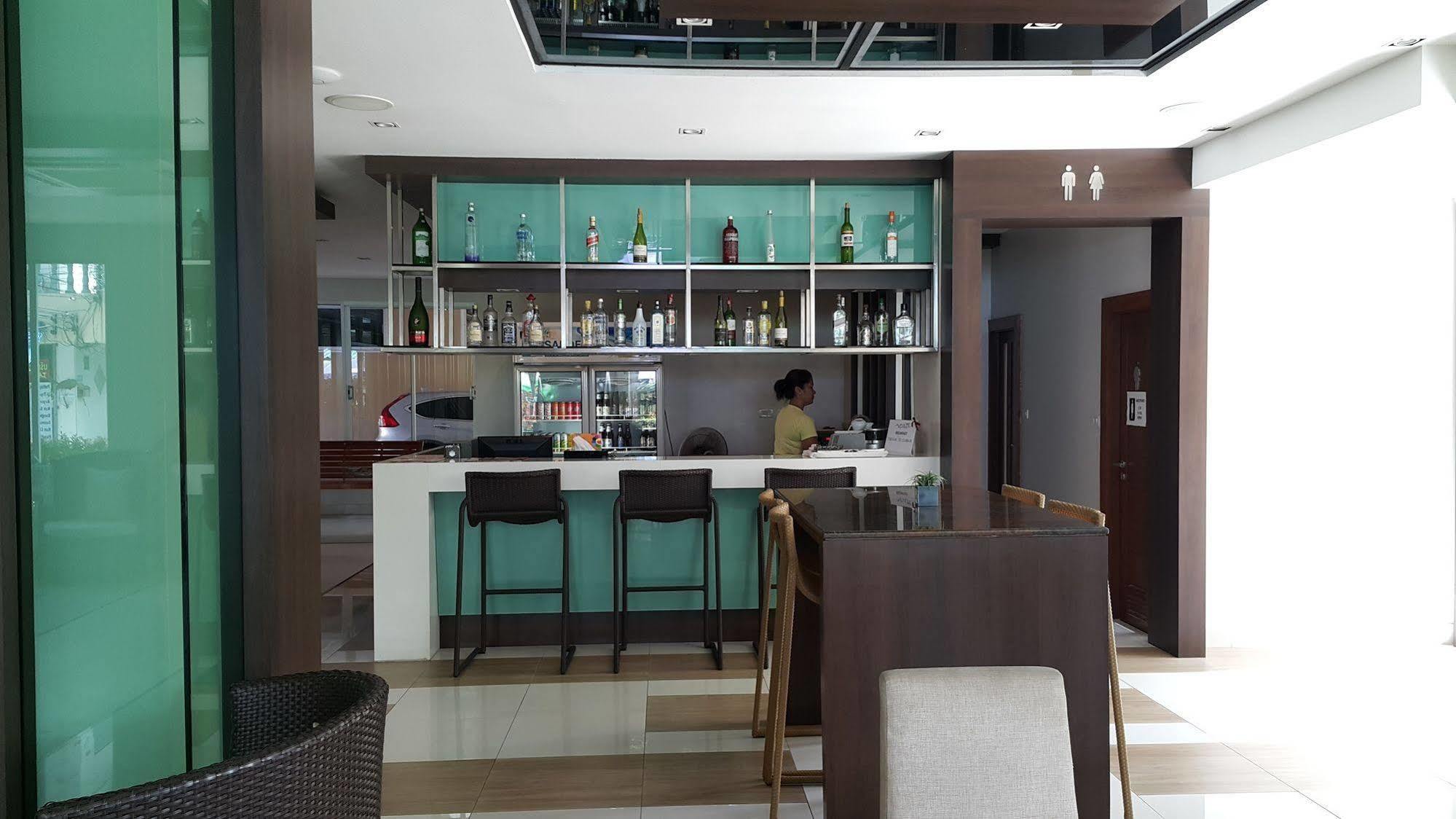 April Suites Pattaya Dış mekan fotoğraf