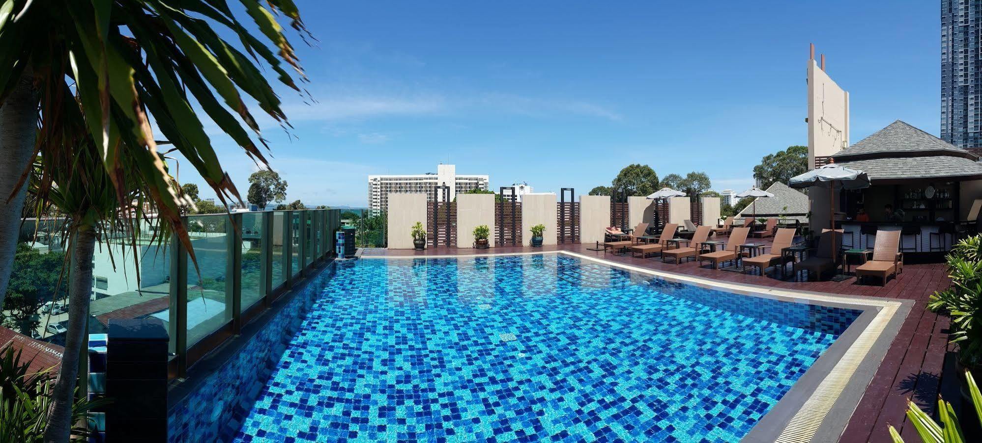 April Suites Pattaya Dış mekan fotoğraf
